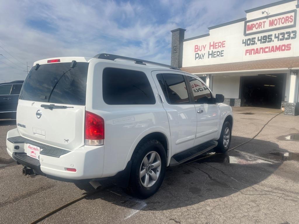 Nissan Armada SV 2WD 2011