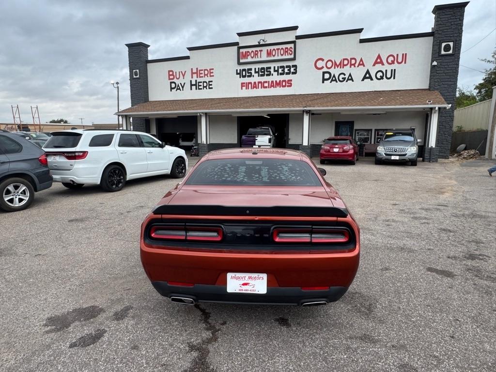 Dodge Challenger SXT 2021