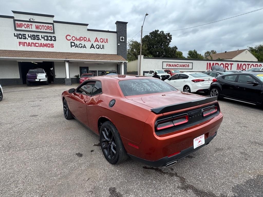Dodge Challenger SXT 2021