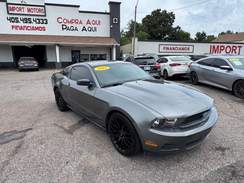 Ford Mustang  2012