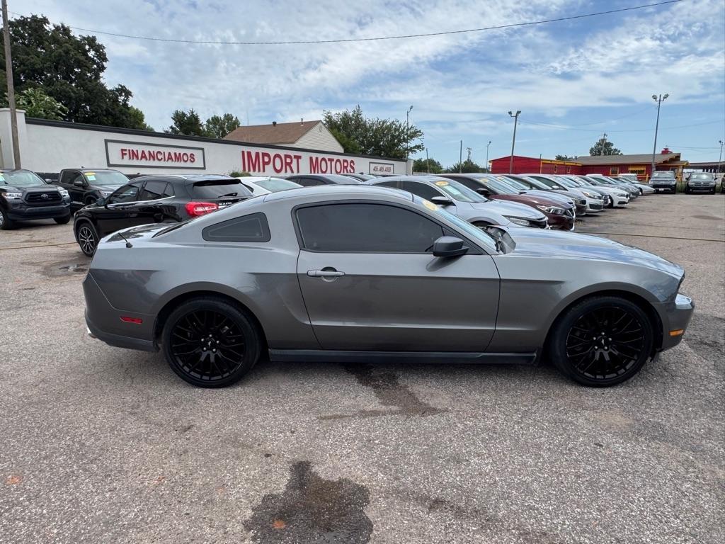 Ford Mustang  2012