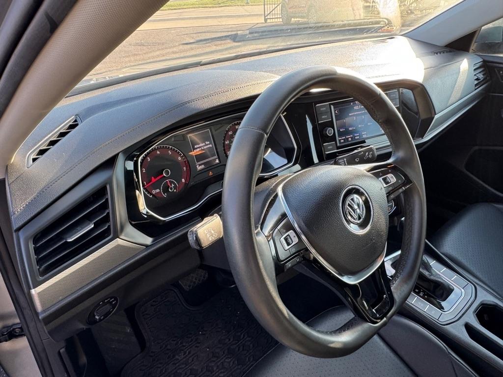 Volkswagen Jetta 1.4T S 8A 2020