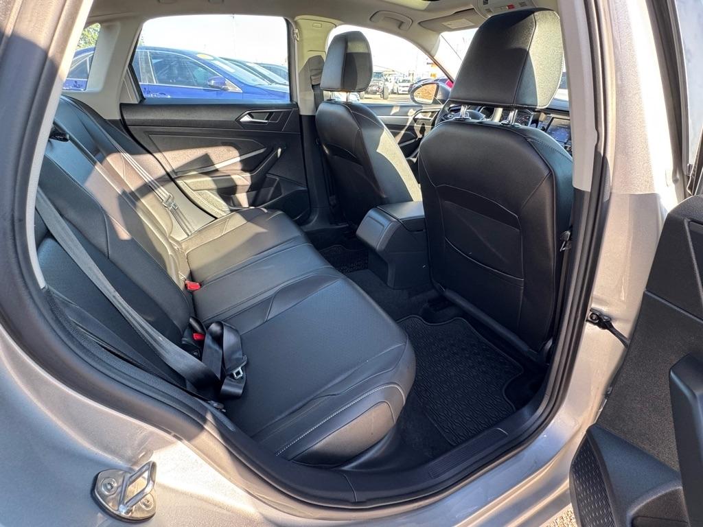 Volkswagen Jetta 1.4T S 8A 2020