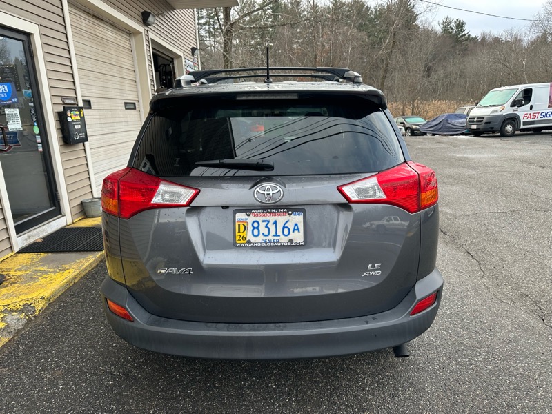 Toyota RAV4 LE AWD 2014