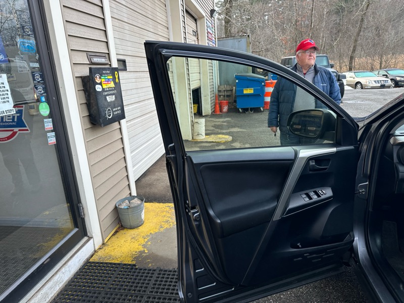 Toyota RAV4 LE AWD 2014