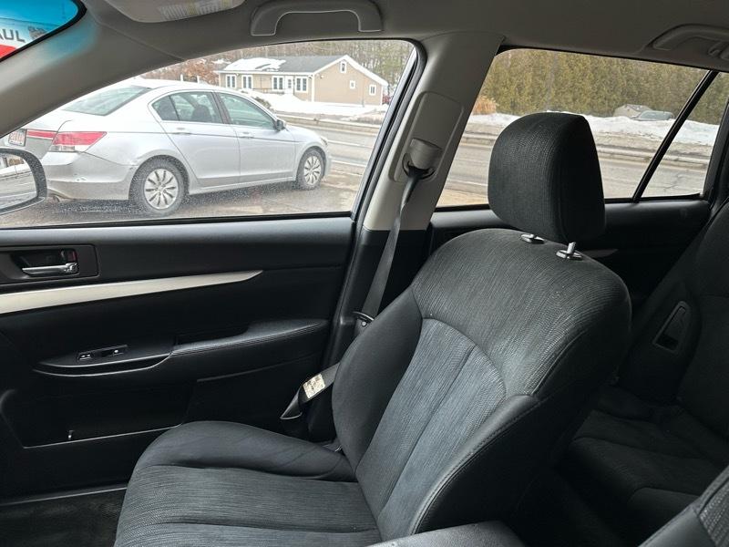 Subaru Outback 2.5i Premium 2014