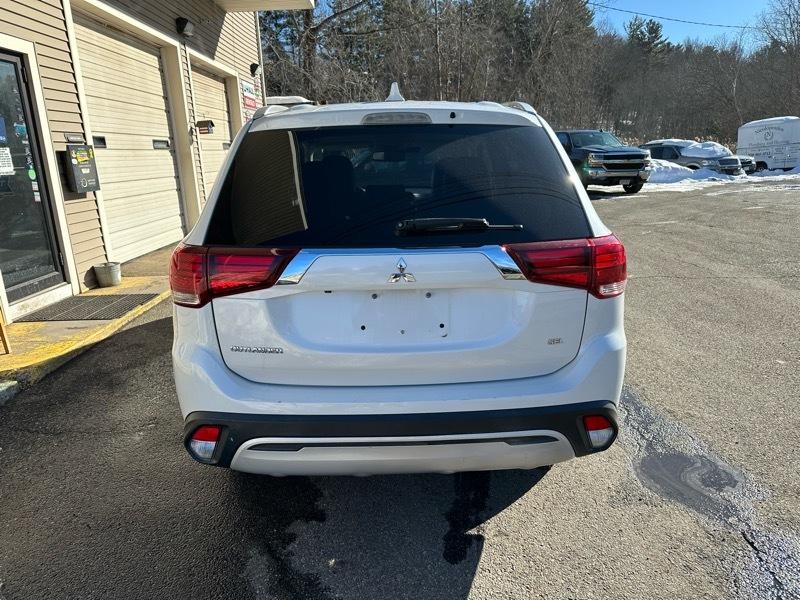 Mitsubishi Outlander SEL AWD 2020