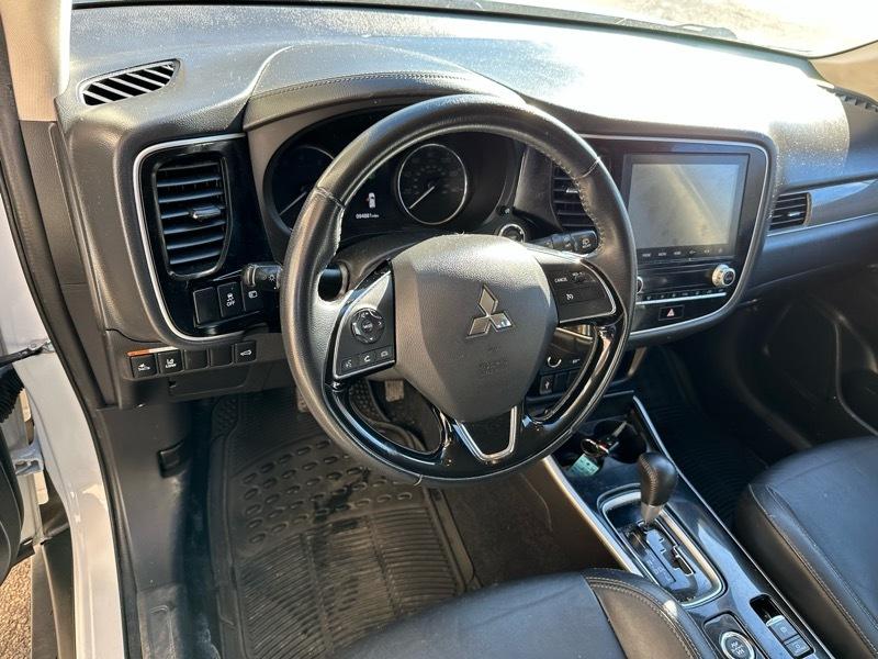 Mitsubishi Outlander SEL AWD 2020