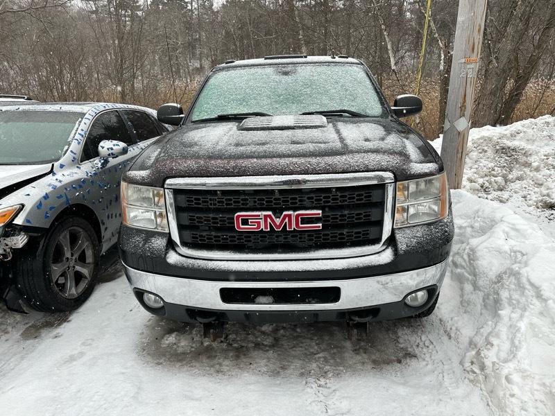 GMC Sierra 2500HD SLE Ext. Cab 4WD 2011