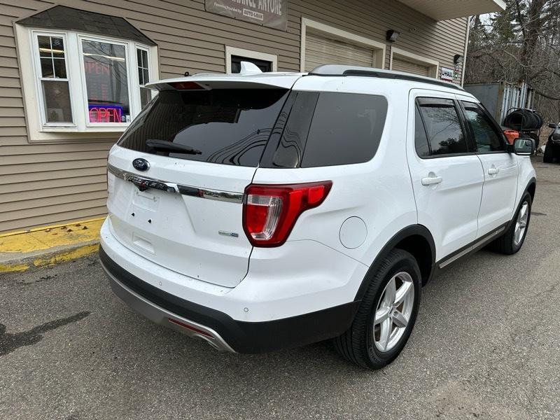 Ford Explorer XLT 4WD 2016