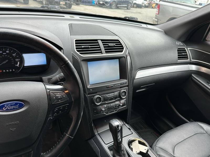 Ford Explorer XLT 4WD 2016