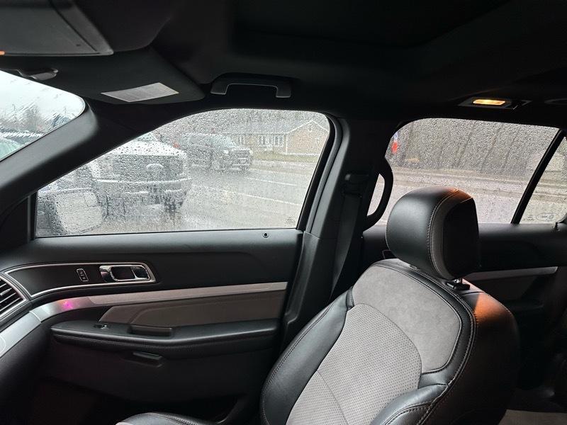 Ford Explorer XLT 4WD 2017