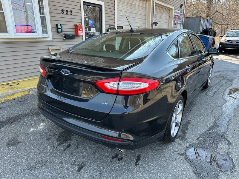 Ford Fusion SE 2014