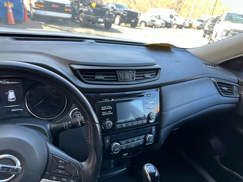 Nissan Rogue  2017