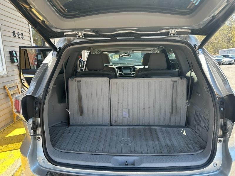 Toyota Highlander XLE AWD V6 2015