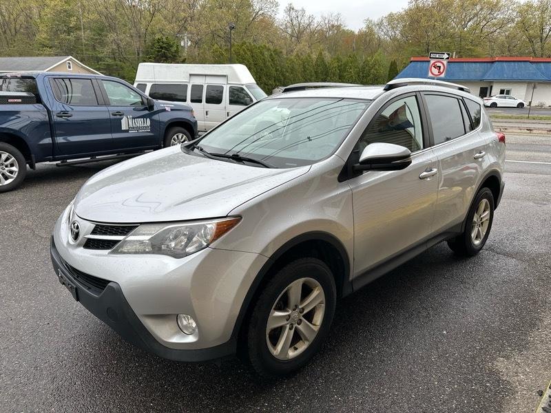 Toyota RAV4 XLE AWD 2013