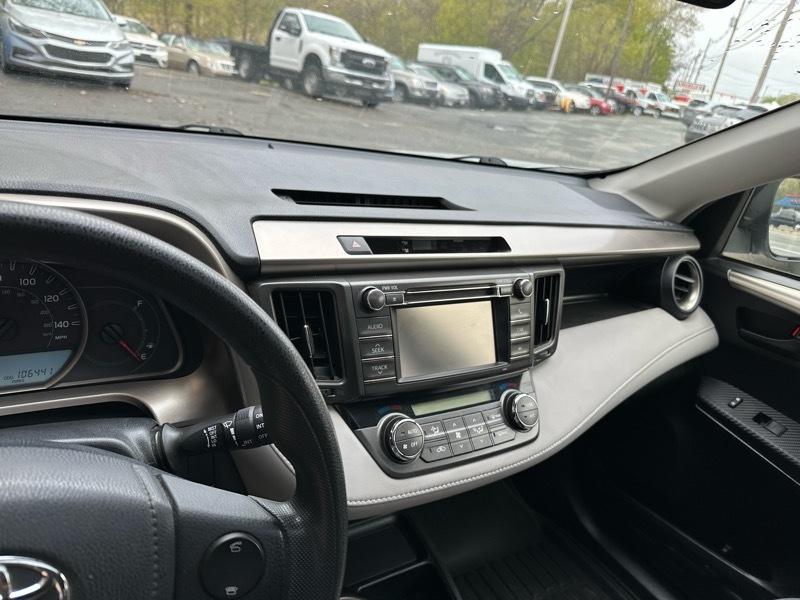 Toyota RAV4 XLE AWD 2013