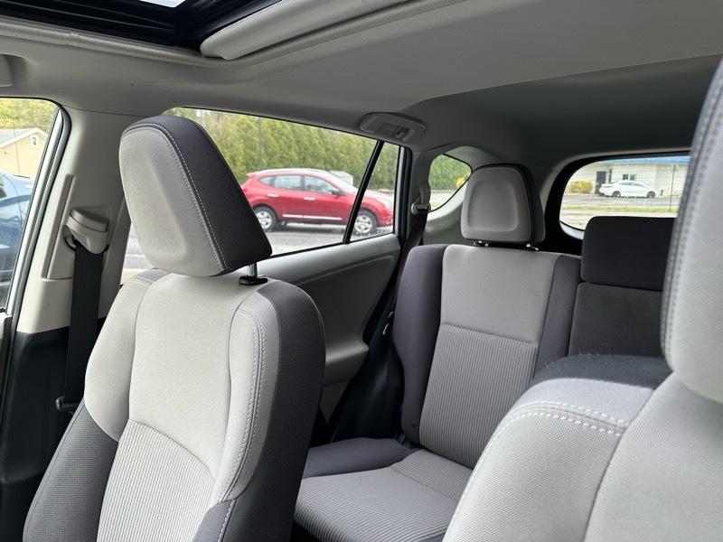 Toyota RAV4 XLE AWD 2013