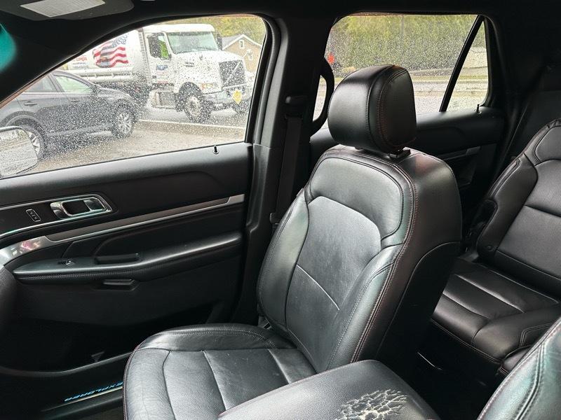 Ford Explorer Sport 4WD 2016