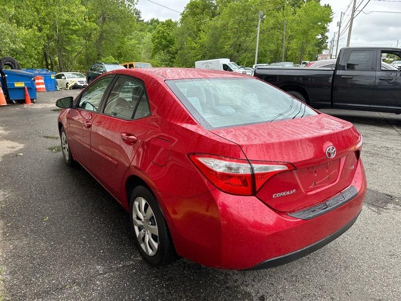 Toyota Corolla 4dr Sdn LE Auto 2015