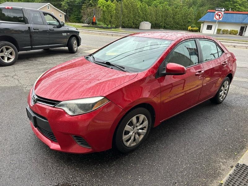 Toyota Corolla 4dr Sdn LE Auto 2015