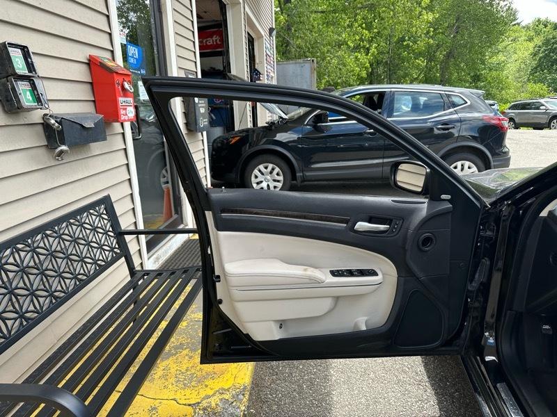 Chrysler 300 C RWD 2017