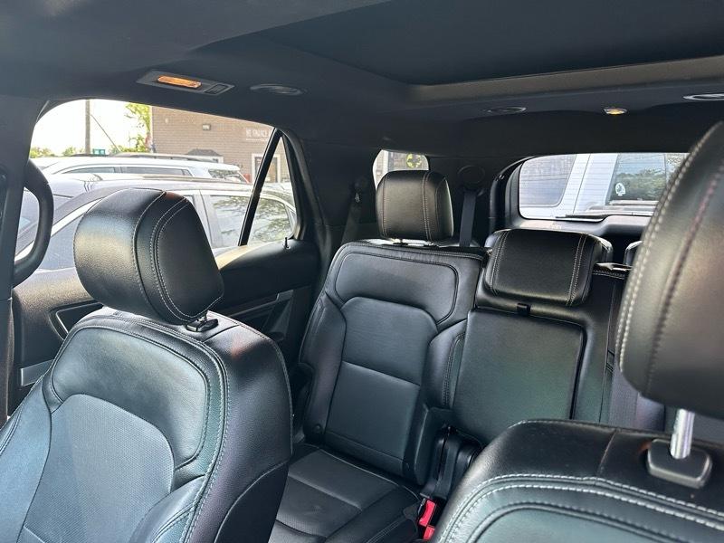 Ford Explorer Limited 4WD 2016