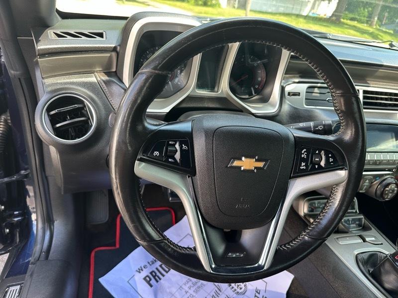Chevrolet Camaro Convertible 2SS 2012