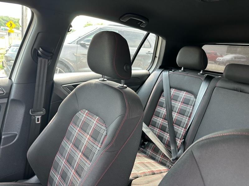 Volkswagen Golf GTI SE 7A 2019