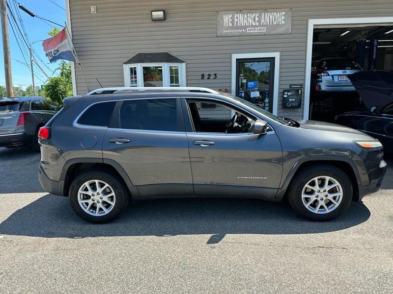 Jeep Cherokee Latitude 4WD 2015