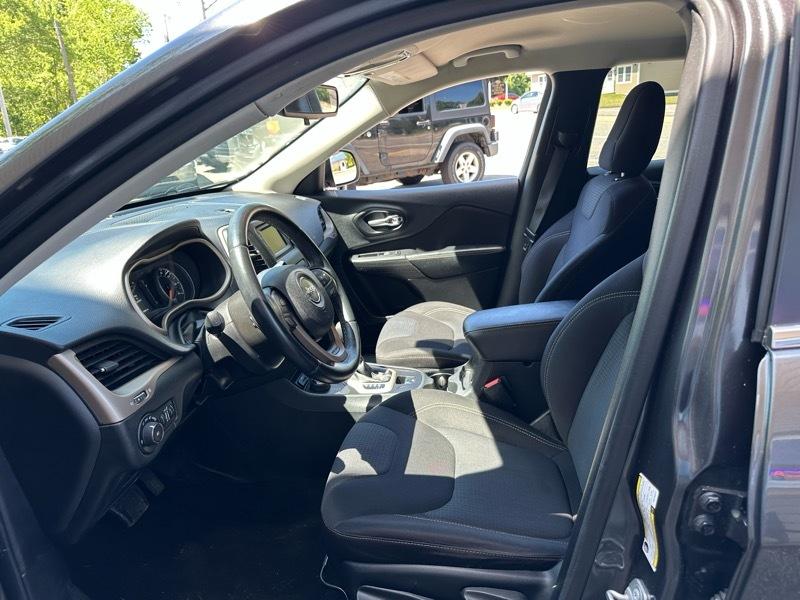 Jeep Cherokee Latitude 4WD 2015