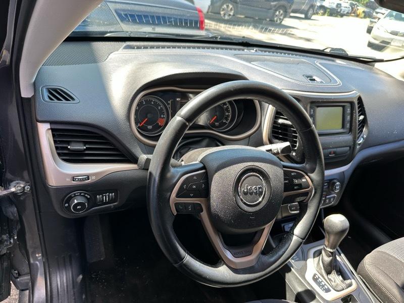 Jeep Cherokee Latitude 4WD 2015