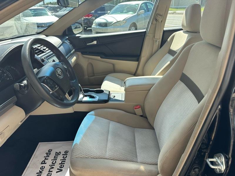 Toyota Camry L 2012
