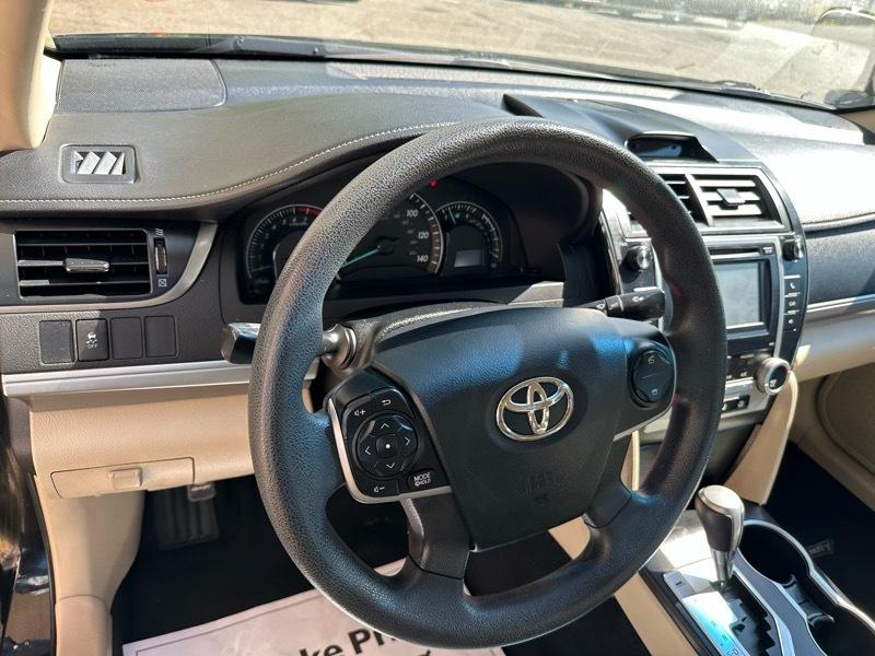 Toyota Camry L 2012