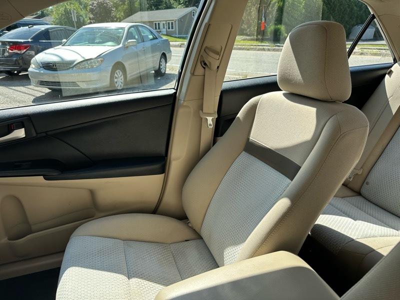Toyota Camry L 2012