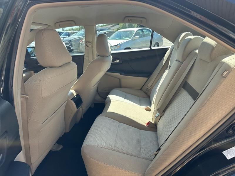 Toyota Camry L 2012
