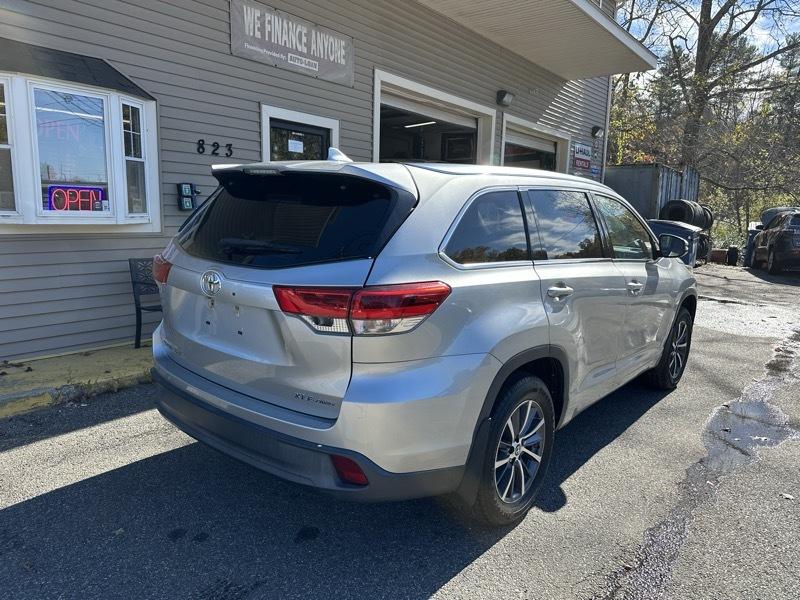 Toyota Highlander XLE 2018