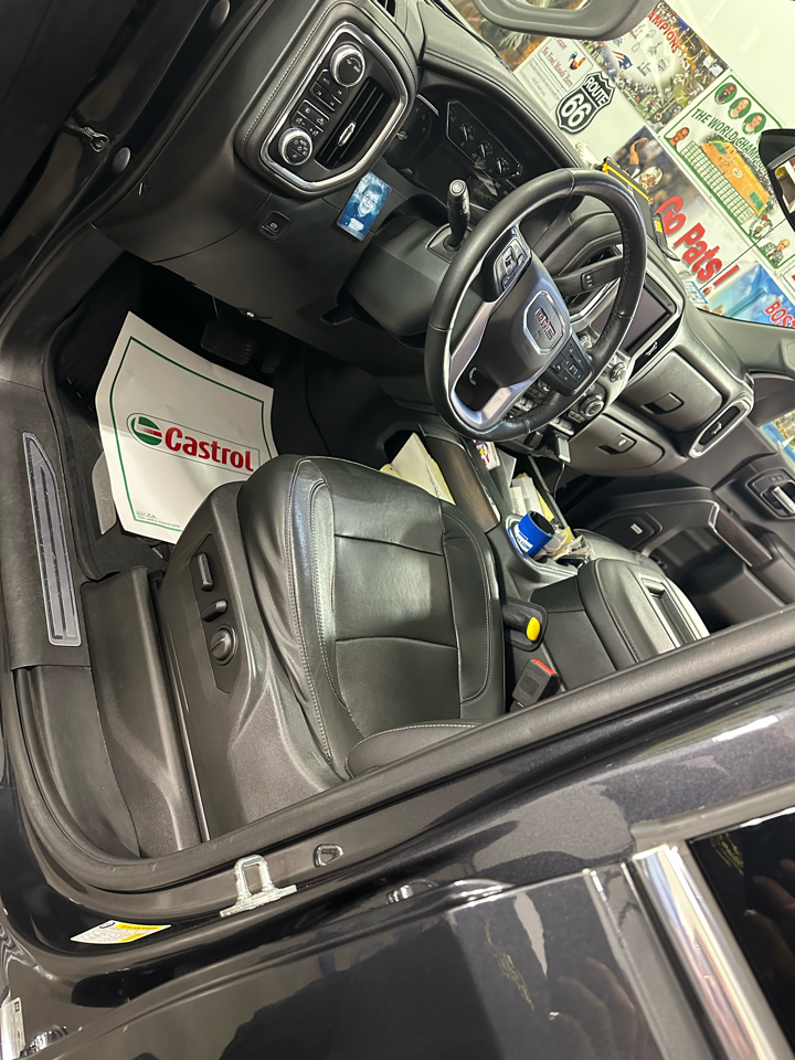 Cadillac ATS  2000 Cadillac ATS  2000