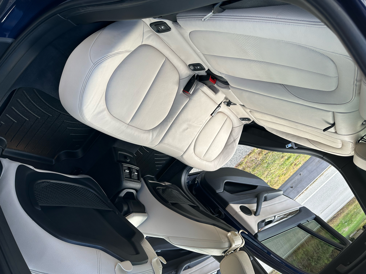 Cadillac ATS  2000 Cadillac ATS  2000