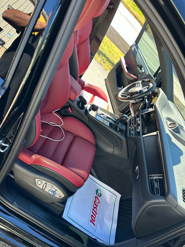 Cadillac ATS  2000 Cadillac ATS  2000