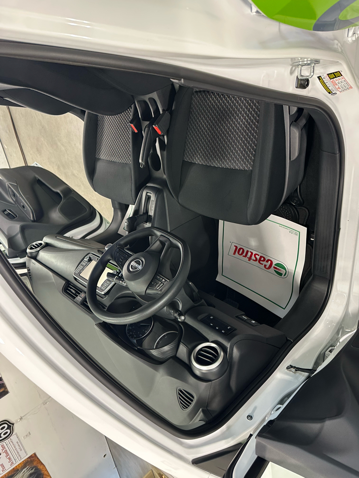 Cadillac ATS  2000 Cadillac ATS  2000