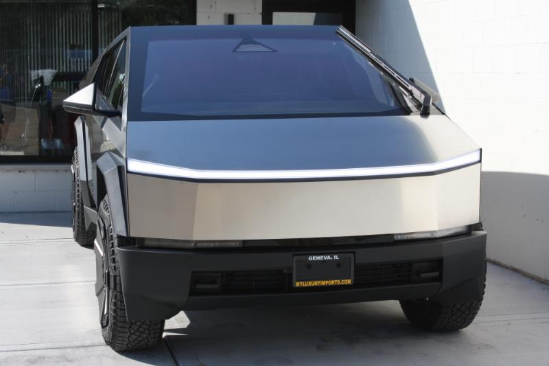 2025 Tesla Cybertruck All-Wheel Drive photo 21
