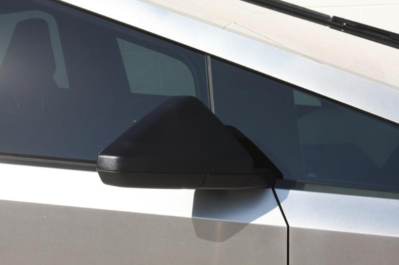 2025 Tesla Cybertruck All-Wheel Drive photo 24