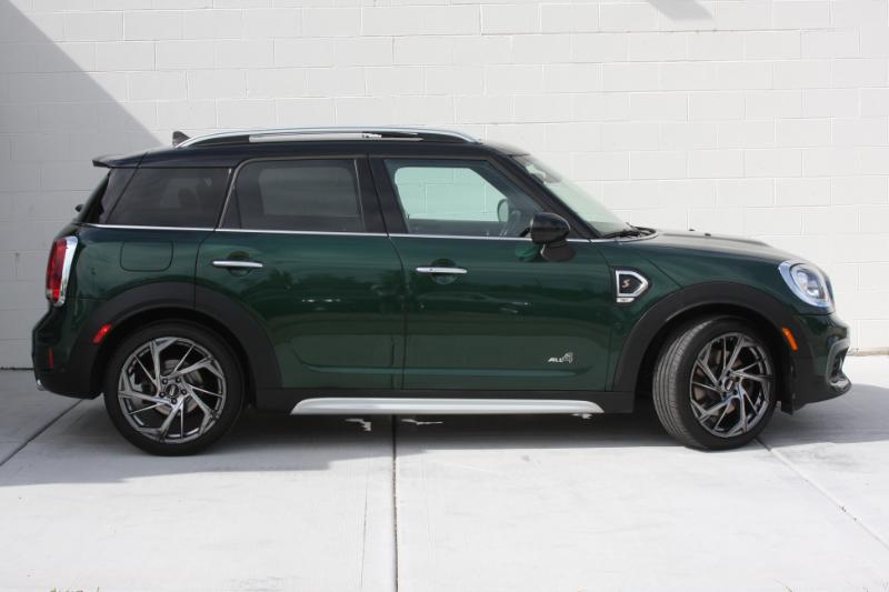 2017 Mini Countryman ALL4 John Cooper Works photo 2