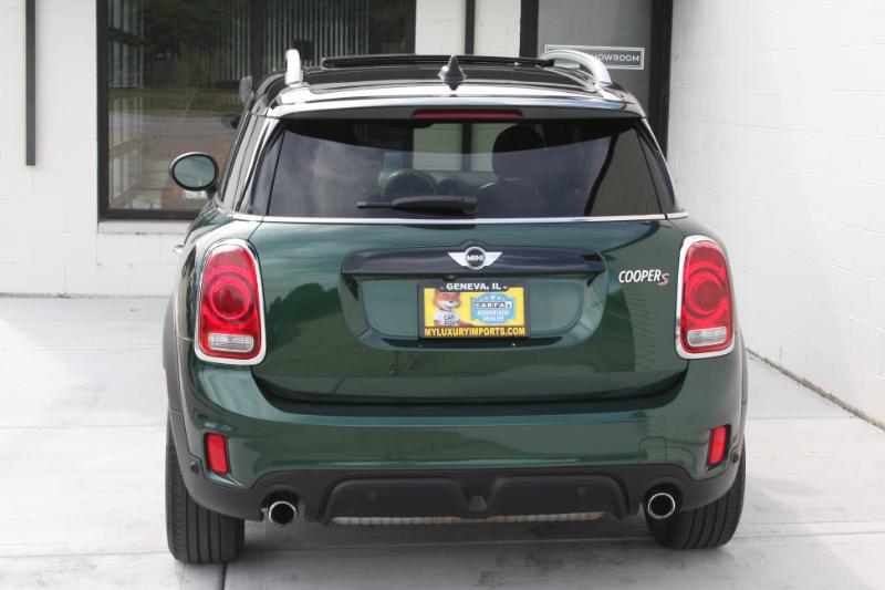 2017 Mini Countryman ALL4 John Cooper Works photo 3