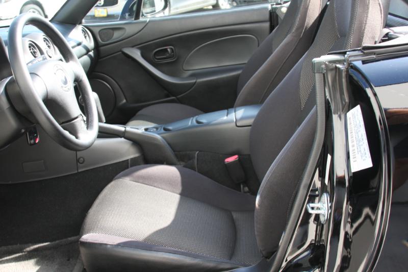 2003 Mazda MX-5 Miata Miata LS photo 47