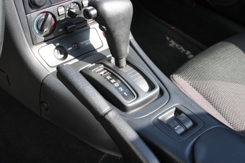 2003 Mazda MX-5 Miata Miata LS photo 54