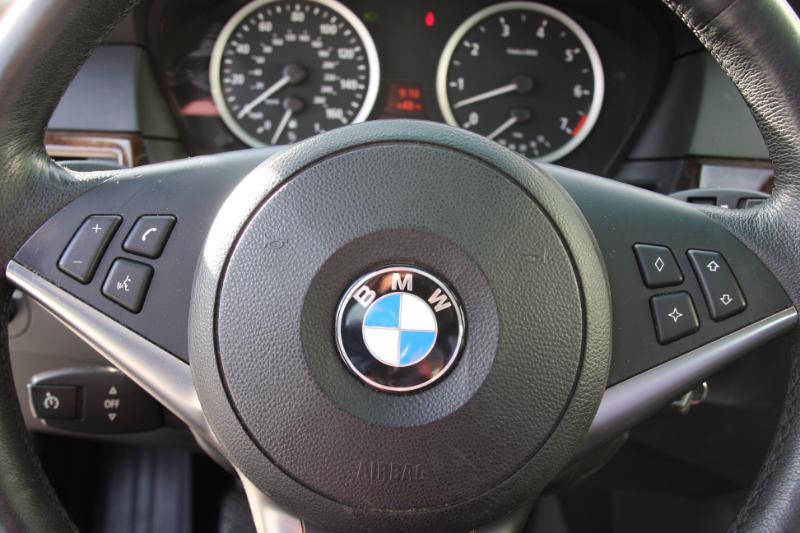 BMW 5-Series 550i 2007 BMW 5-Series 550i 2007