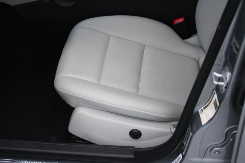 Mercedes-Benz C-Class C300 4MATIC Sport Sedan 2013 Mercedes-Benz C-Class C300 4MATIC Sport Sedan 2013