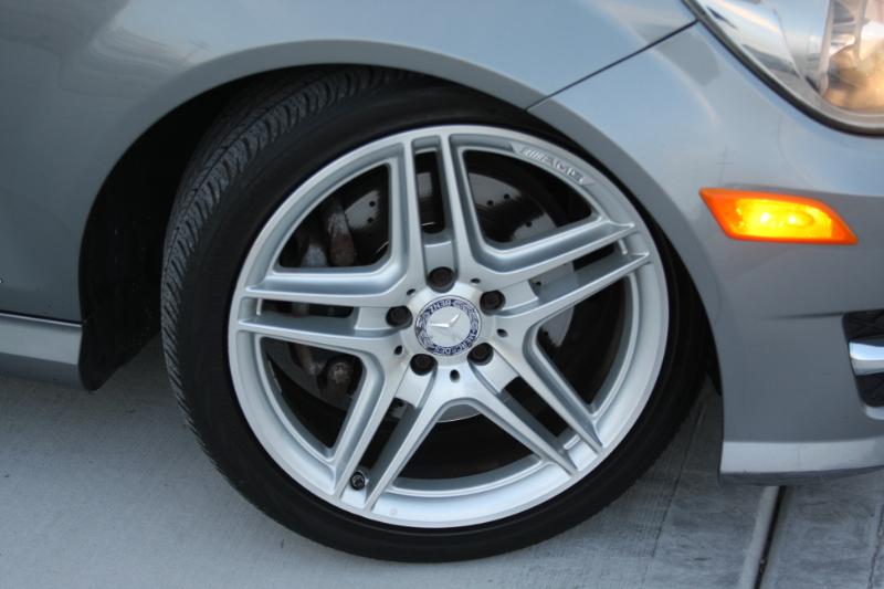 Mercedes-Benz C-Class C300 4MATIC Sport Sedan 2013 Mercedes-Benz C-Class C300 4MATIC Sport Sedan 2013